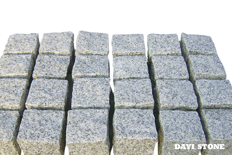 Cubes Light Grey Granite G603 All sides natural split 10x10x10cm